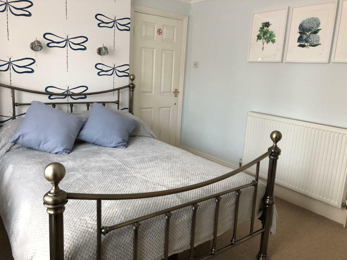 Burlington House Guest House 亨斯坦顿 外观 照片