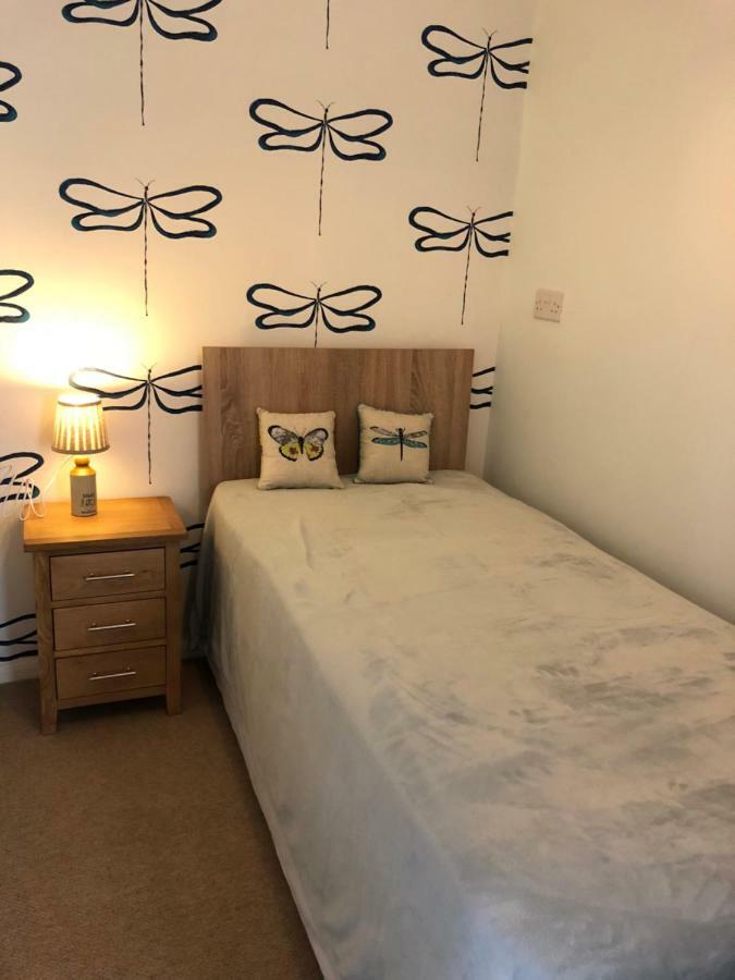 Burlington House Guest House 亨斯坦顿 外观 照片
