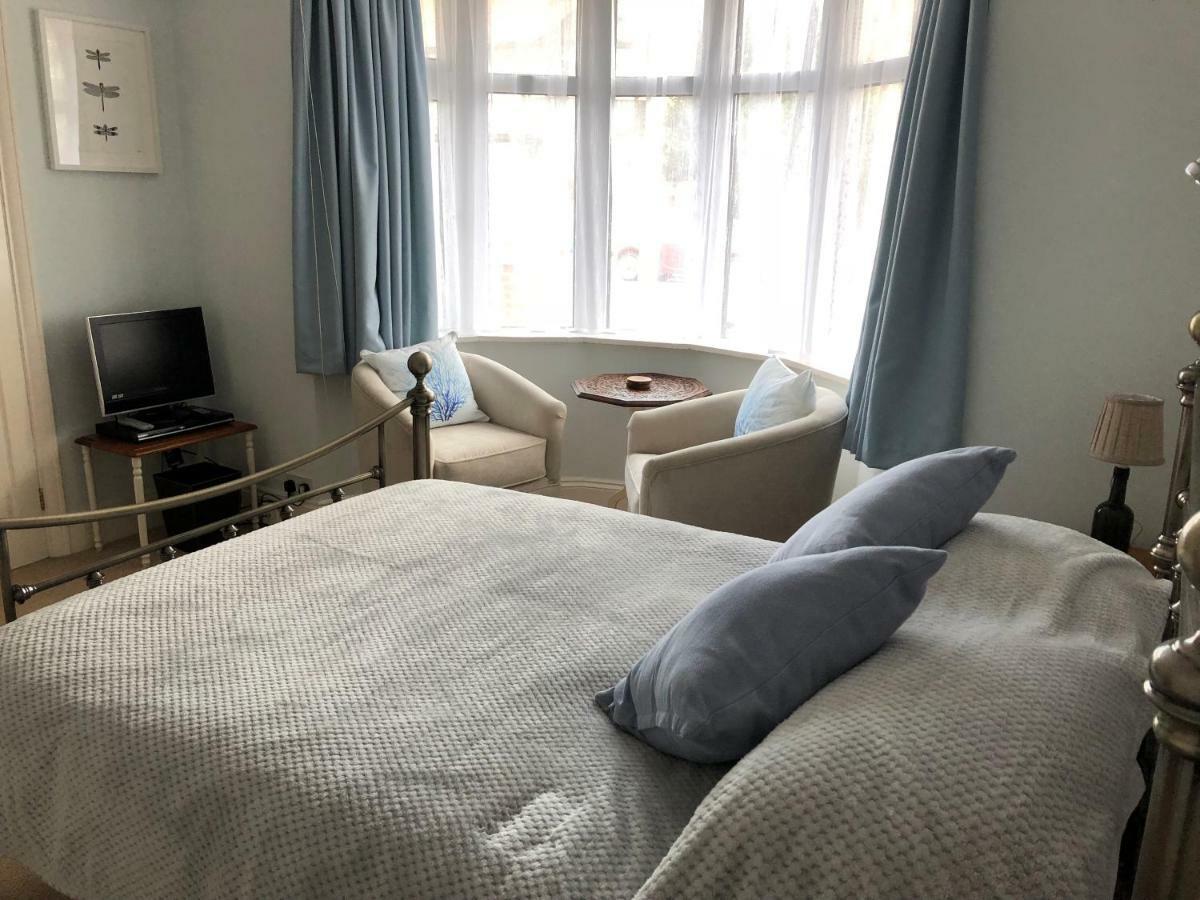 Burlington House Guest House 亨斯坦顿 外观 照片