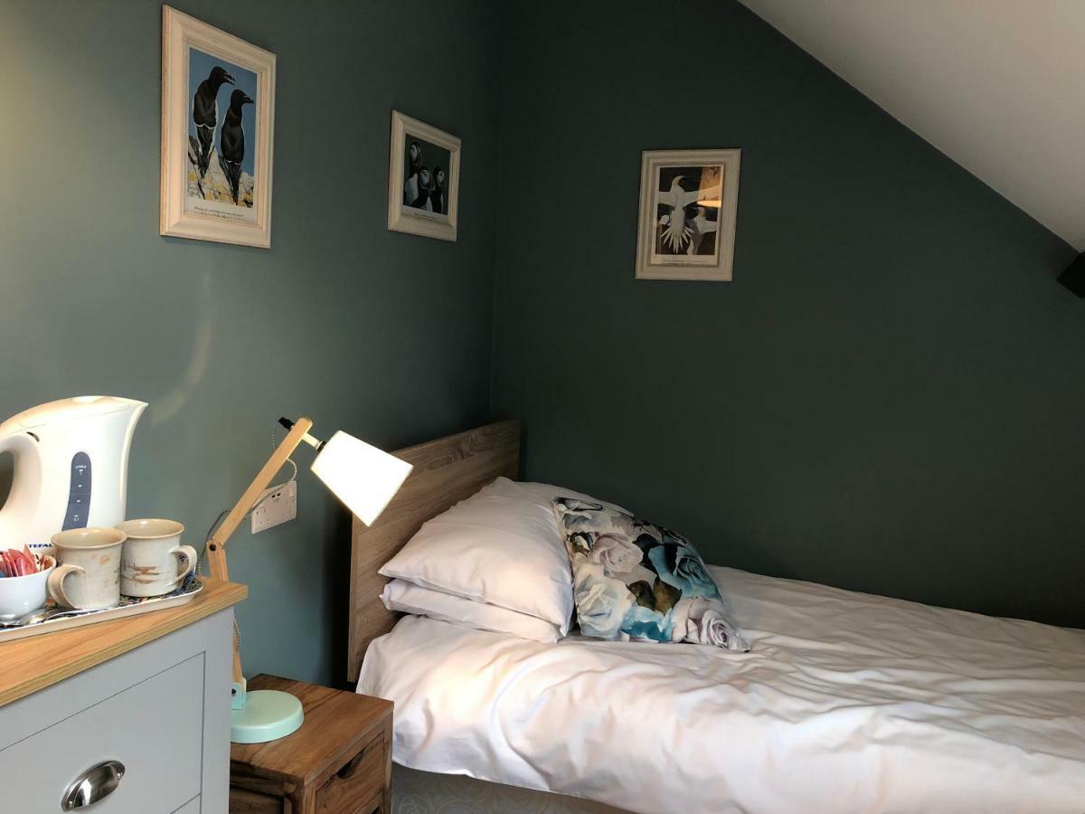 Burlington House Guest House 亨斯坦顿 外观 照片