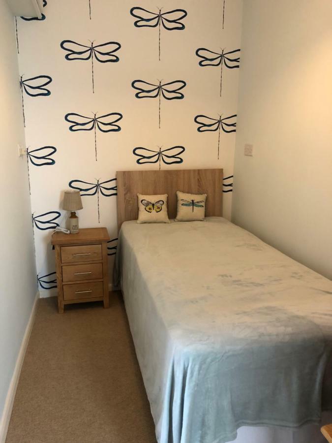 Burlington House Guest House 亨斯坦顿 外观 照片