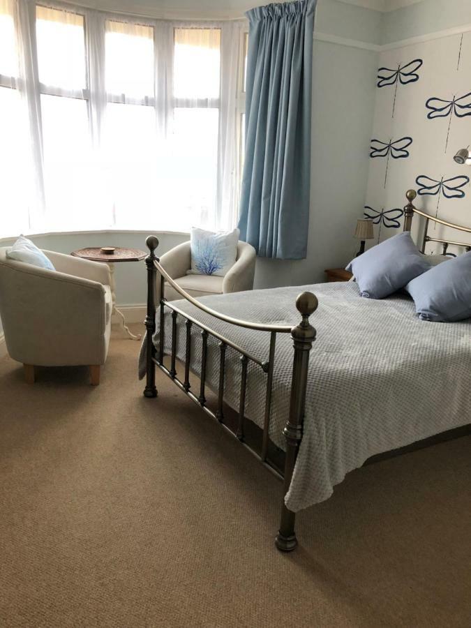 Burlington House Guest House 亨斯坦顿 外观 照片